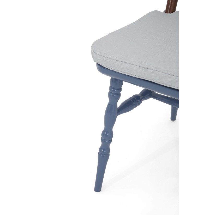 Kamsan Sandalye İnegöl Bursa Mobilya– Sandalye, Masa ve Oturma Grupları Üretimi