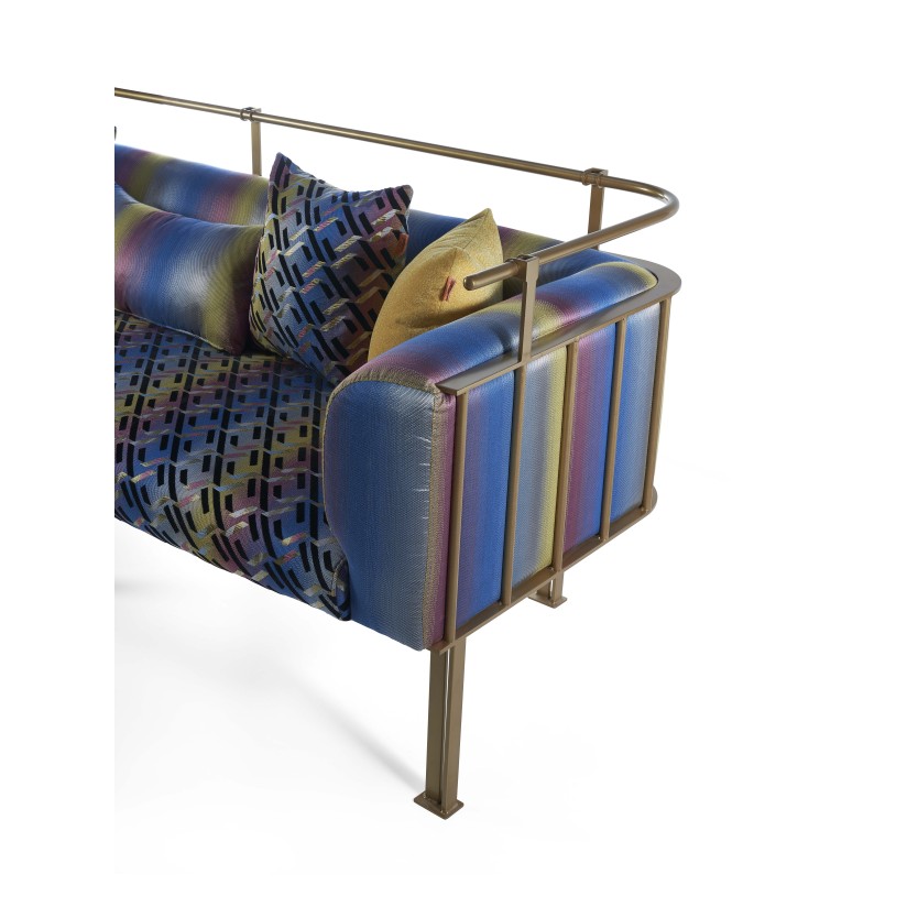 Kamsan Sandalye İnegöl Bursa Mobilya– Sandalye, Masa ve Oturma Grupları Üretimi